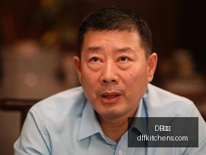 广州足球评,论家钟毅访,蒲公英评价,DB体育,DB体育平台,DB体育注册,DB体育登录